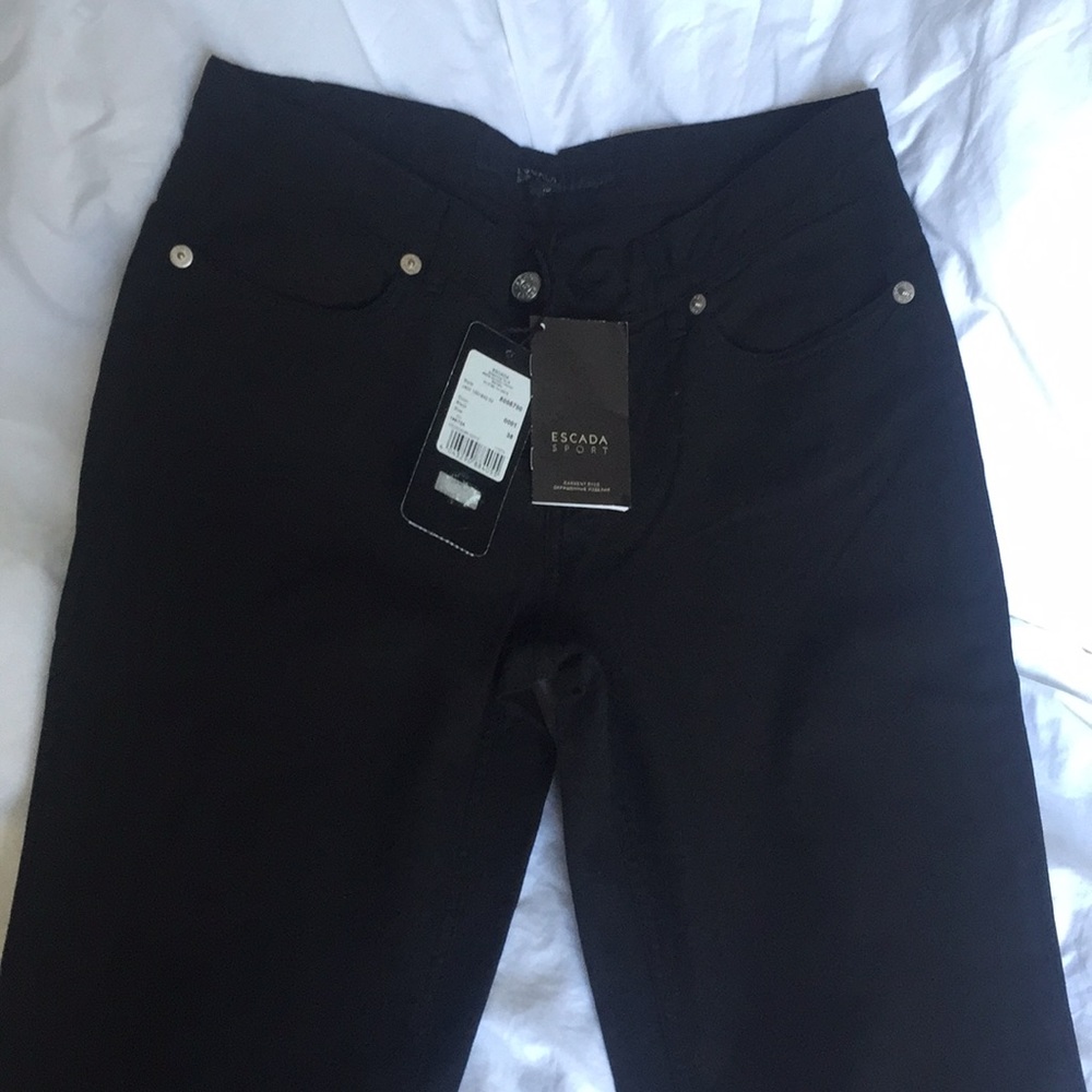 Brand new black straight classic Escada jeans. 8